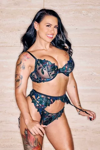 Порнозвезда: Eva Angelina